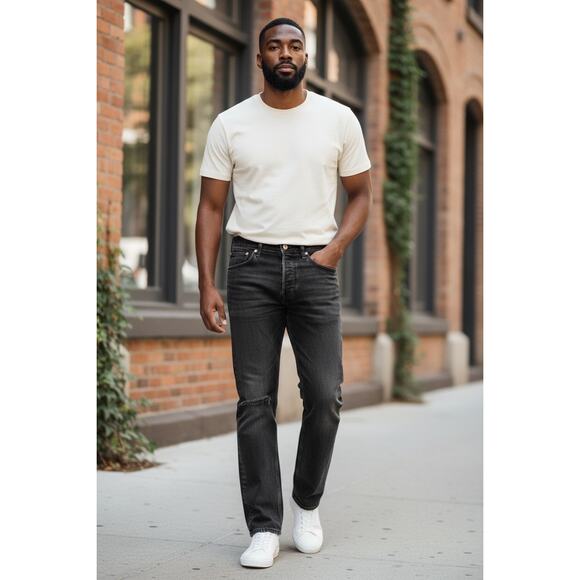 Levi’s 501 Straight Leg Button Fly Distressed Jeans Faded Black Size 32x30 - Picture 1 of 8